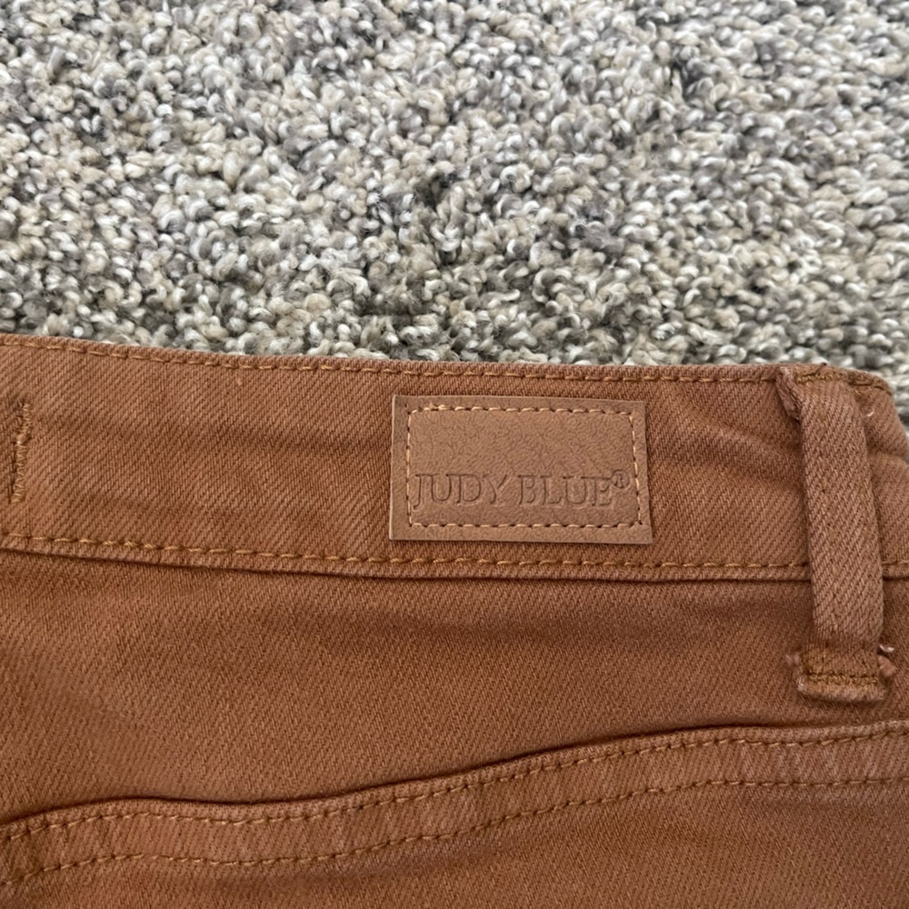 Women’s Judy Blue Mid-Rise Cut Off Frayed Brown Shorts Size L - Picture 7 of 8